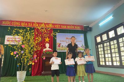 Nhà trường tổ chức hội thi ” Bé khéo tay- Bé nhanh trí” cấp trường năm học 2022 – 2023